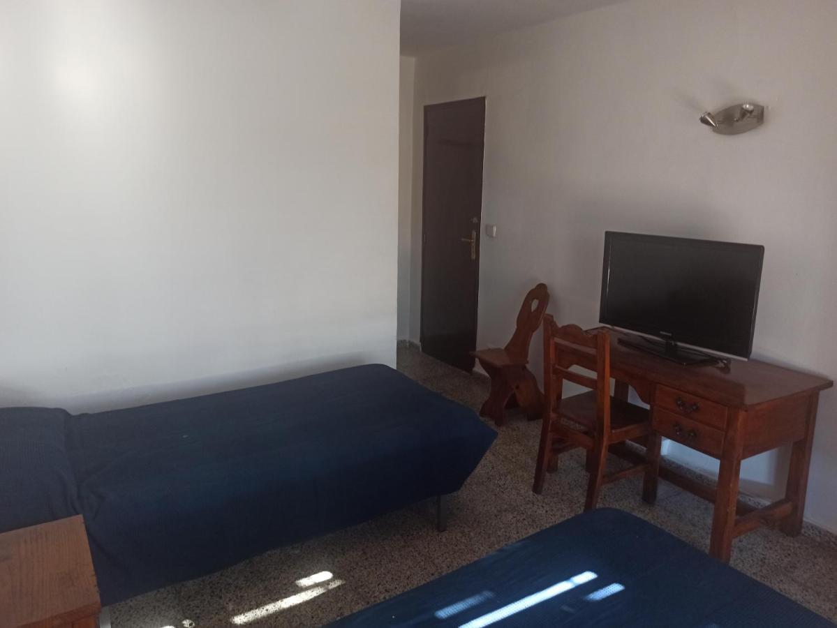 Hostal Restaurante El Burguiyo El Barraco Exteriör bild